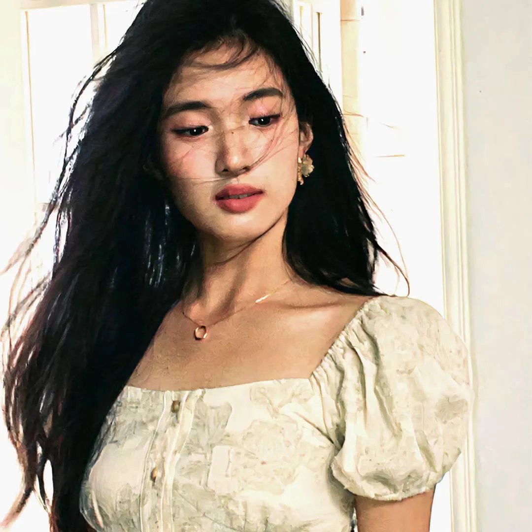 乌云背后的幸福线海报