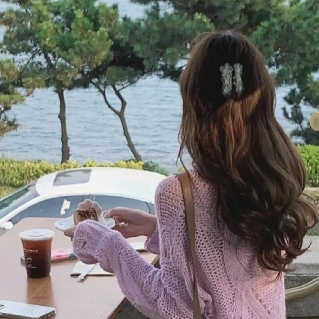肉体之门海报